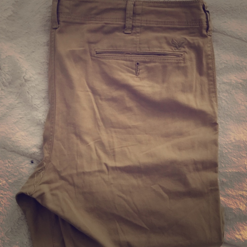 American Eagle Skinny khaki pants